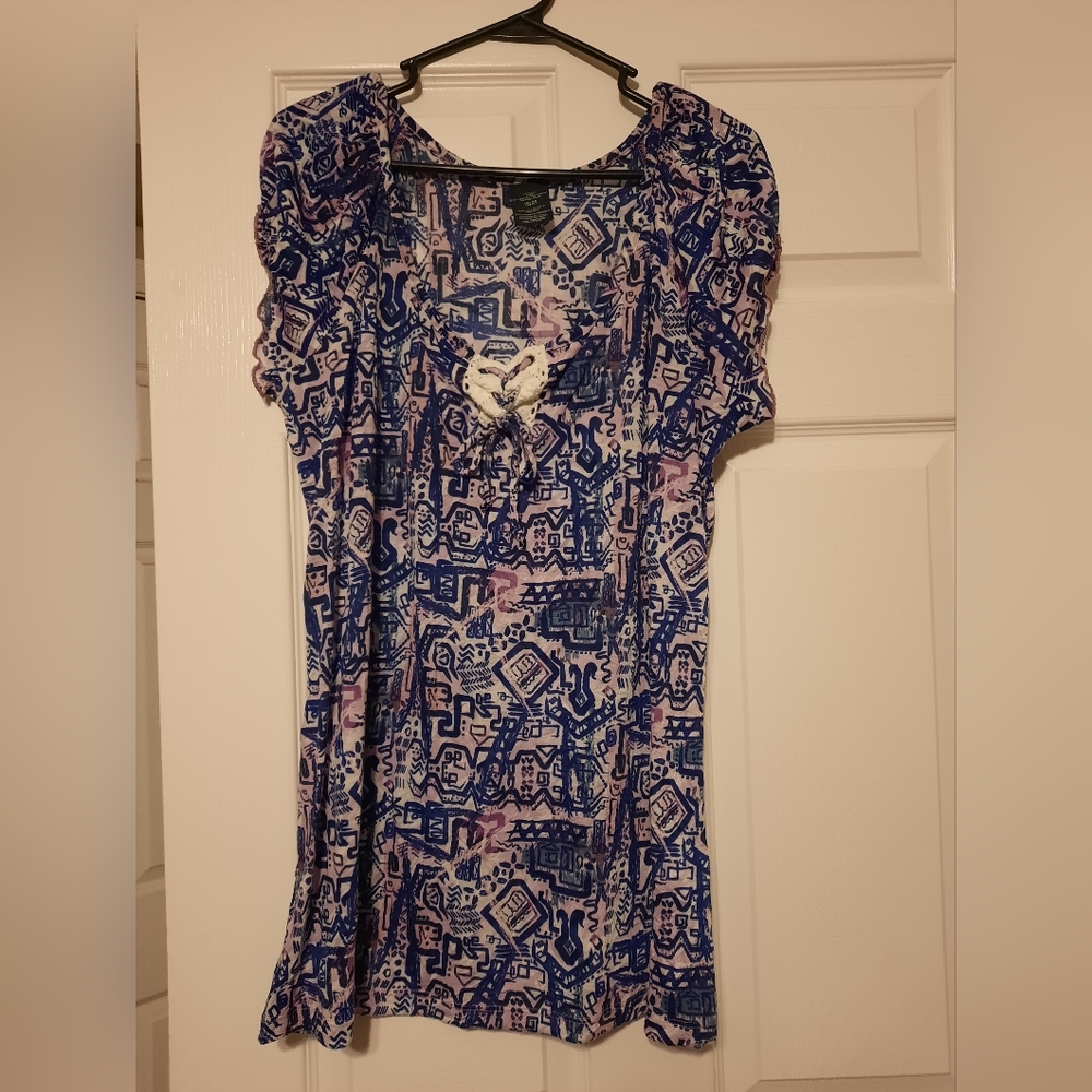 Faded glory multi color top
